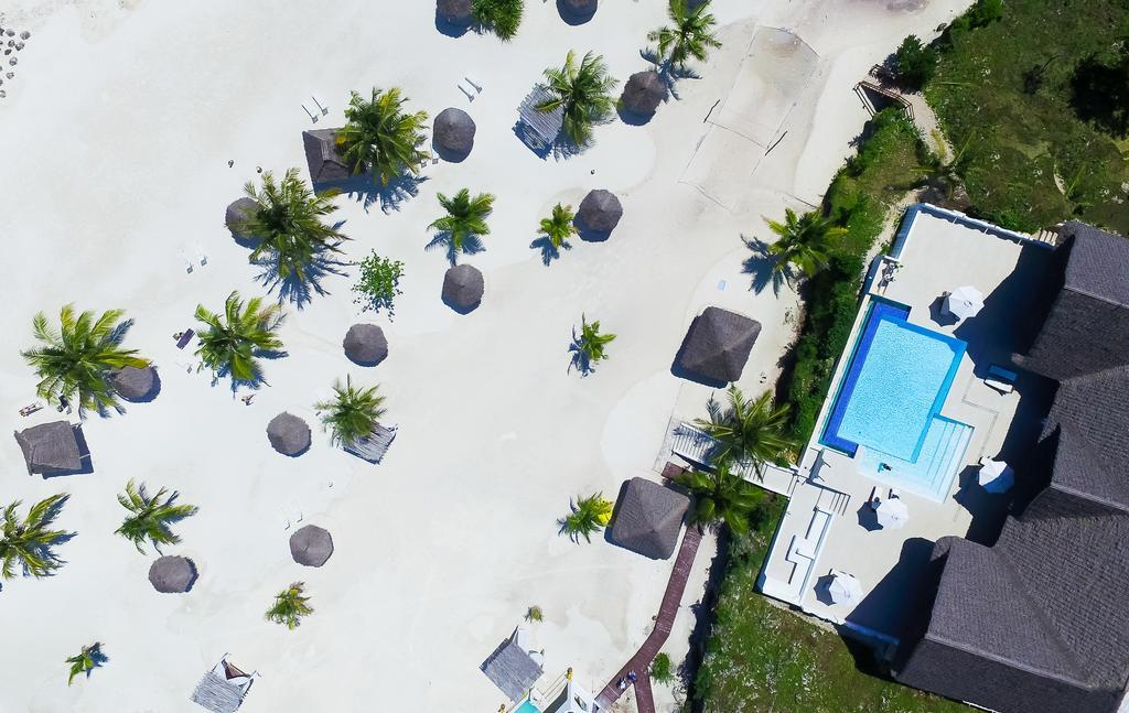 Konokono Beach Resort And Isaraya Luxury Overwater Villas Michamvi Exteriör bild